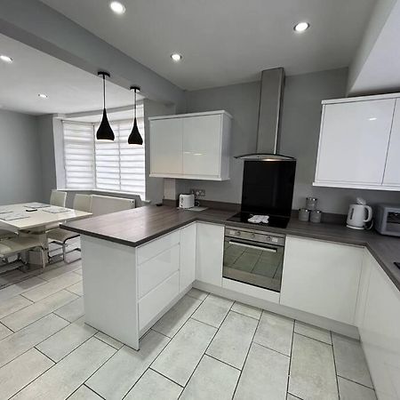 Fresh & Spacious House Ріл Екстер'єр фото